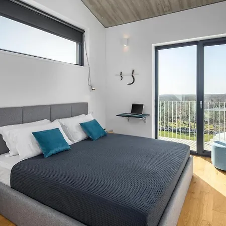 Lovely In With Kitchen Barban