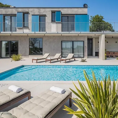 Ferienhaus Beautiful In *